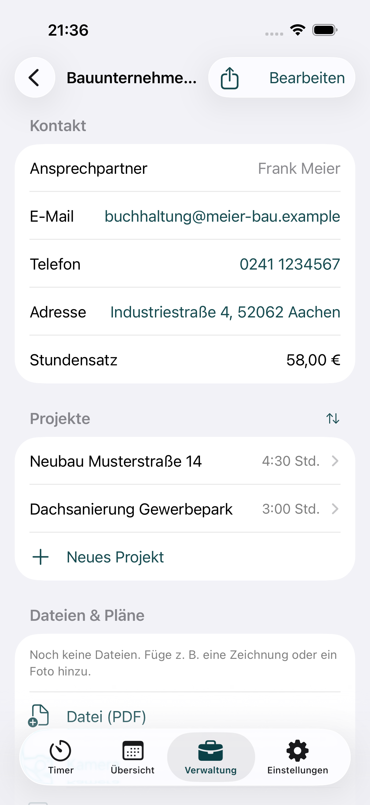 Kundenkarte in Ruvendi: Ansprechpartner, E-Mail, Telefon, Adresse und Stundensatz, darunter die Projekte mit ihren Stunden.